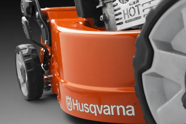 Aluminiowa obudowa Husqvarna LC 551SP by uzyskać najlepszą wydajność zbierania trawy